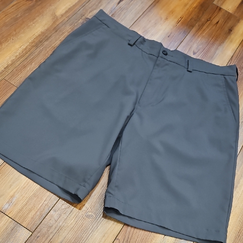 PGA Tour Men's Flat Front Shorts